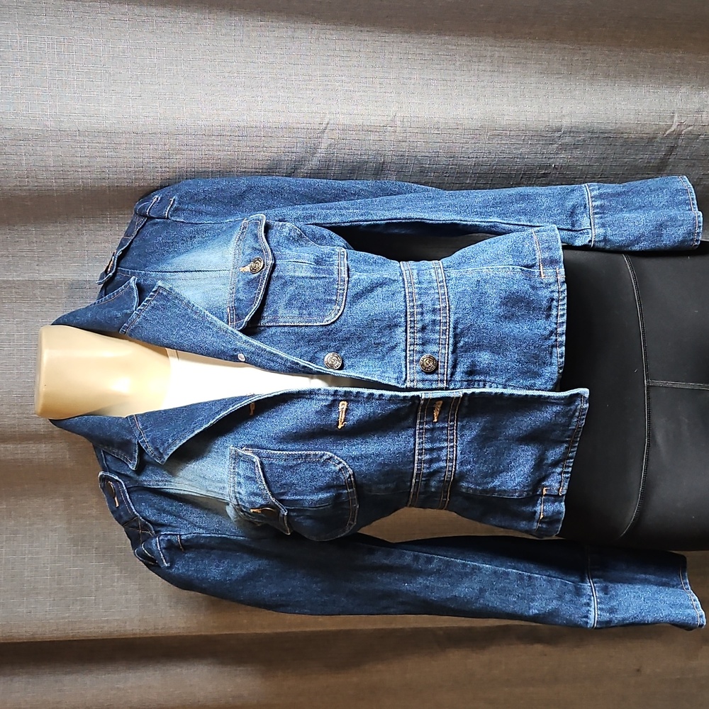 CLIO VINTAGE DENIM BUTTON-UP JEAN JACKET DARK BLUE WASHED SIZE 8